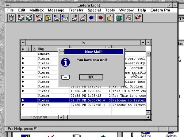 The image displays an email client interface showing a new mail notification.