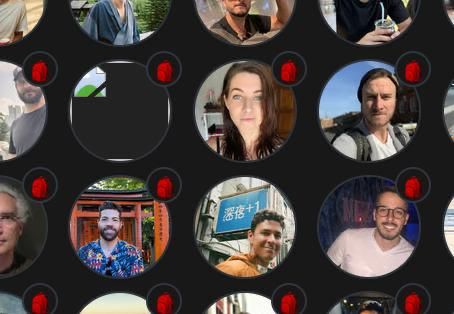 The image displays a grid of circular profile photos with some missing images indicated by placeholders.
