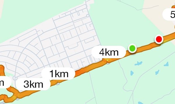 A map displaying a running route with distance markers for a 6km workout.