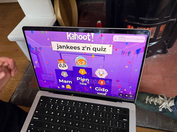 Colorful Kahoot game interface featuring a birthday theme with five multiple-choice answer options.