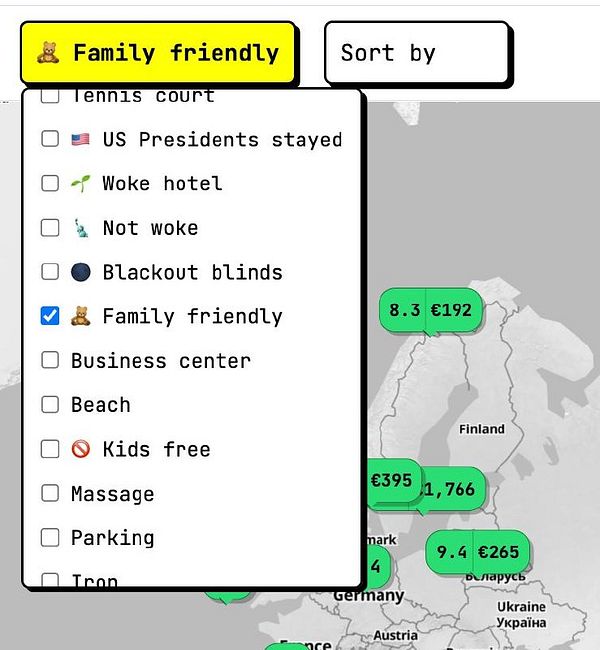 Screenshot of HotelTonight app showing family-friendly hotel options with filters and map view.