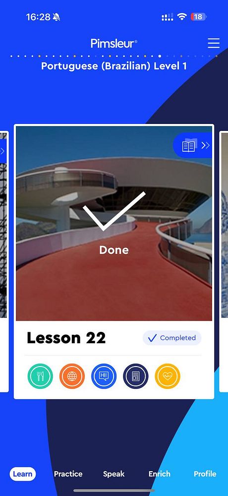 The image displays a mobile app interface for Pimsleur's Portuguese language course, specifically showing Lesson 22 marked as completed.