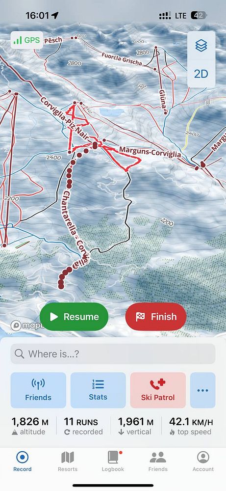 The image displays a ski tracking app interface showing a map of ski trails and user statistics.