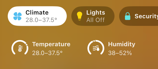 The image displays a smart home interface showing indoor climate data during a heatwave.