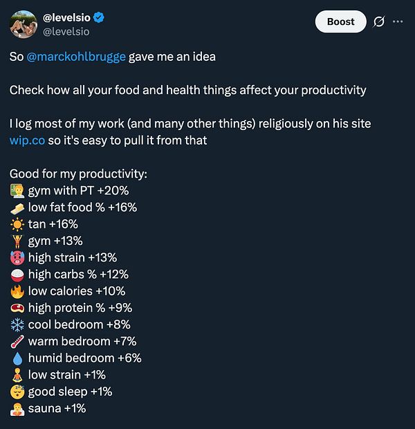 An online discussion thread includes a user comment with emojis and a Twitter post preview embedded below it.