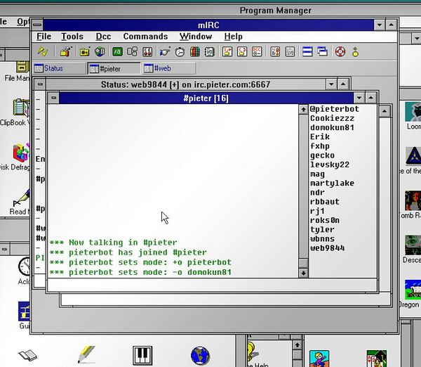 The image displays an mIRC chat window showing activity in the #pieter channel.