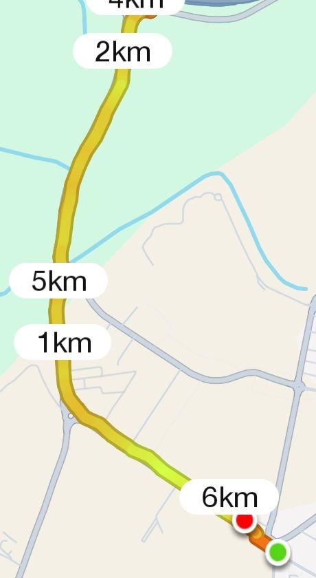 A map displaying a 6km running route with distance markers.