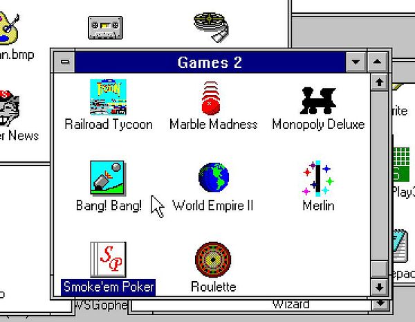 Website interface for Poker game on pieter.com featuring a central poker table illustration, login form, and navigation menu.