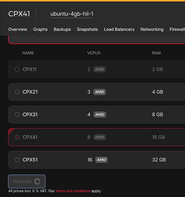 The image displays a user interface for managing virtual machines, highlighting the specifications of various instances.