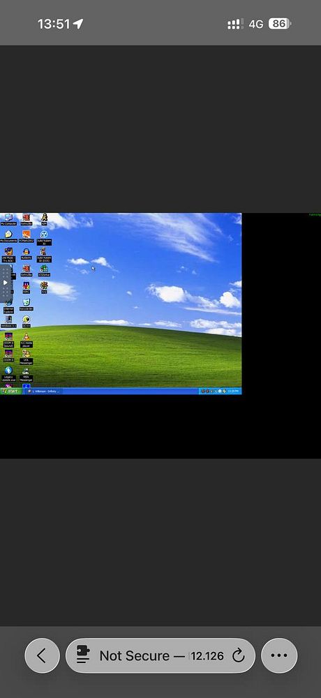 Screenshot of a Windows XP desktop with a VNC client interface connected to a remote server.