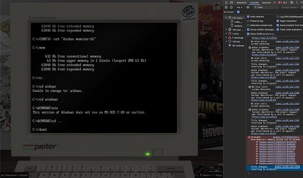 A screenshot of a DOS interface running on Em-DOSBox, displaying memory information and error messages related to booting Windows 95.