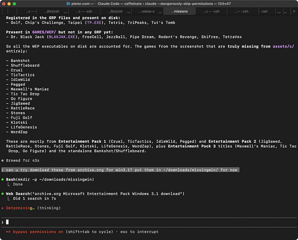 Screenshot of a tweet from user @johnnyappleseed listing classic Windows 3.1 games with their screenshots.