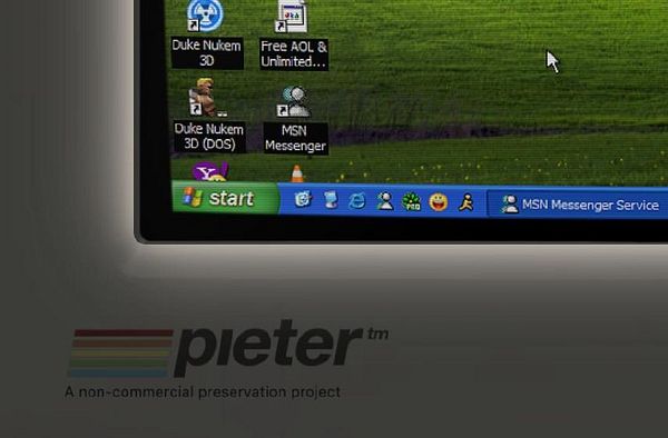 Screenshot of a Windows XP desktop with Quick Launch toolbar shortcuts for Internet Explorer, Show Desktop, and Windows Media Player.