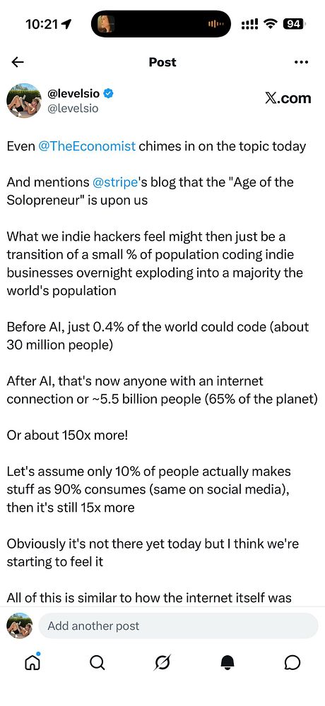 Infographic illustrating the surge in the number of solopreneurs entering the market, citing AI-driven growth reaching 150 times more people.