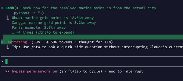Screenshot of a web app listing surfing spots with their wave data and a message about handling spots without oceans.