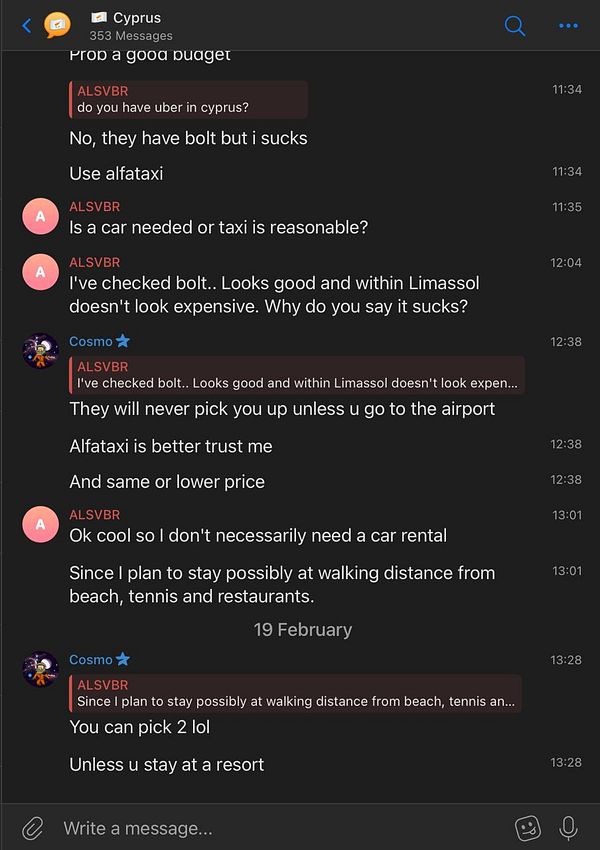 A Telegram chat interface showing a conversation focused on linking the #nomads newsletter channel via a deep link.