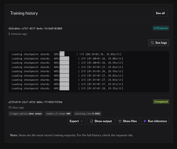 The image displays a training history interface for a machine learning model, showing the progress of loading checkpoint shards.
