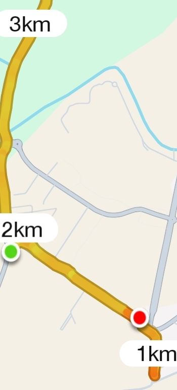 A map displaying a running route with distance markers.