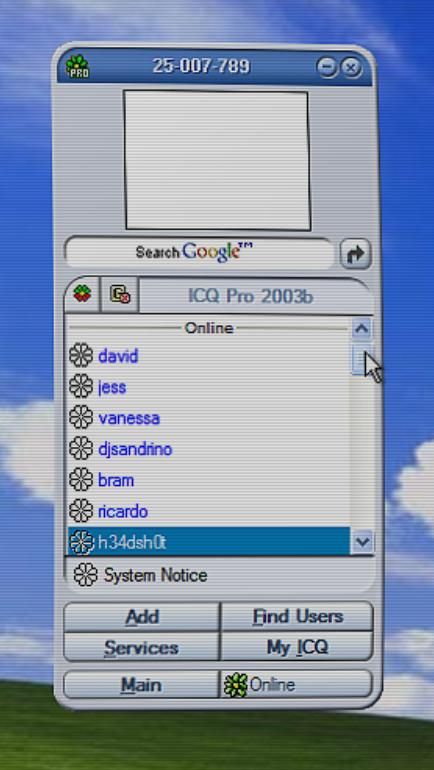 Screenshot of an ICQ chat window on a Windows XP system showing messages and contact lists with labeled names.