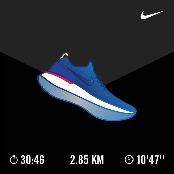 A digital illustration of a Nike running shoe with performance metrics displayed.