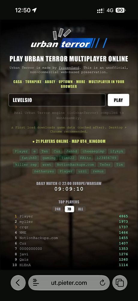 Mobile screen showing the Urban Terror multiplayer web port with active players and top player stats.