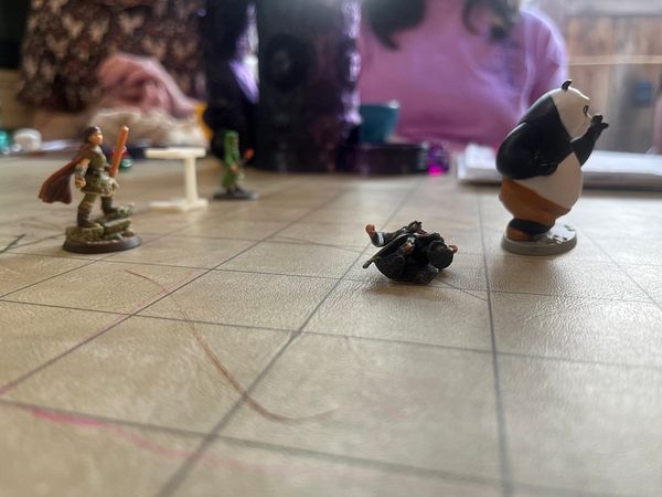 Animated image of a Dungeons & Dragons dragon with wings in a fantasy style.