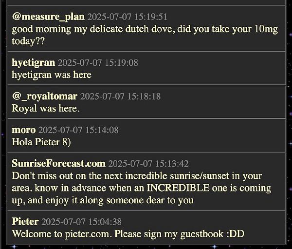 The image displays a chat interface with various user messages and a welcome note for a guestbook on pieter.com.