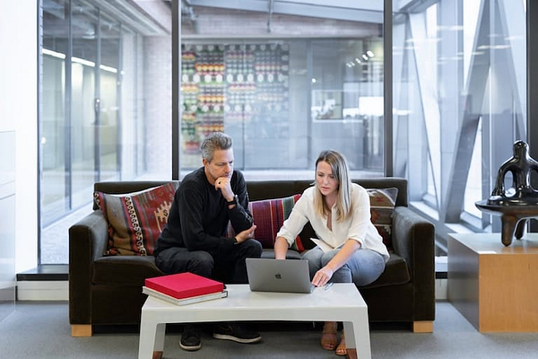 Interior designer using Room AI