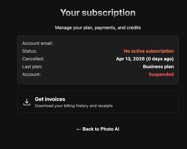 Screenshot of the user management section showing details of a suspended user account with options/buttons for payment and suspension status.